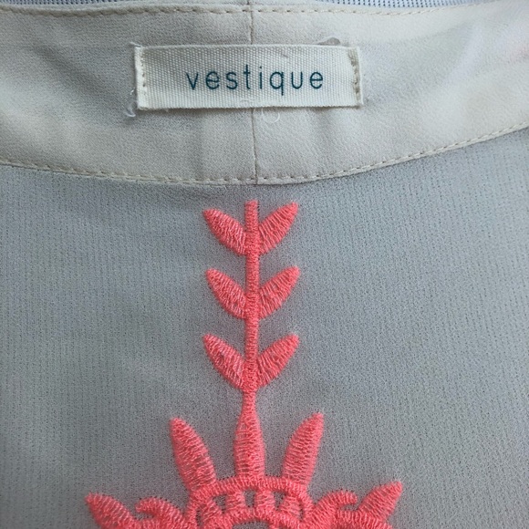 Vestique Sheer Cream & Pink Kimono Top - Picture 7 of 10